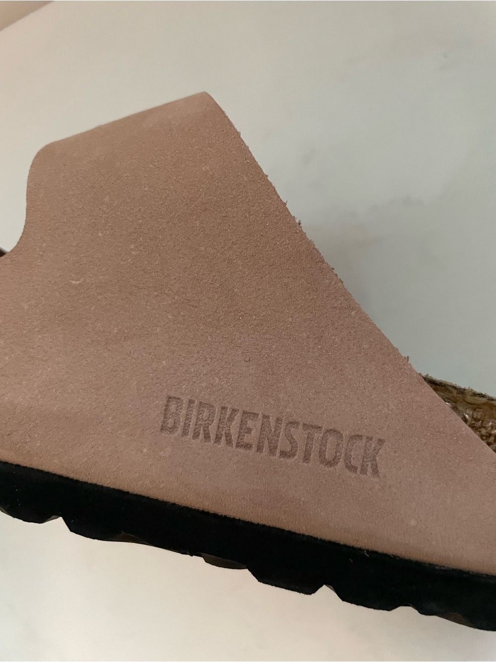 Birkenstock Arizona Sandal in Soft Pink with Gold Buckles, women’s size 40 - Picture 10 of 10